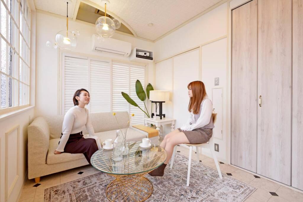 Appartamento Meee Shinjuku Tokyo Esterno foto